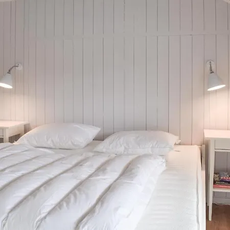 Three-bedroom In Holiday home Tvedestrand