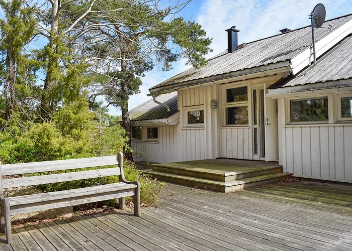 Holiday home Three-bedroom In Tvedestrand