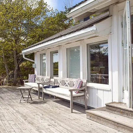 Three-bedroom In *