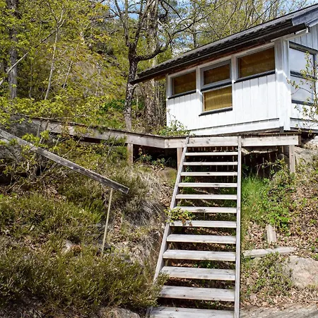 Three-bedroom In Feriehus Tvedestrand