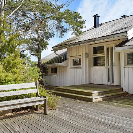 Feriehus Three-bedroom In Tvedestrand